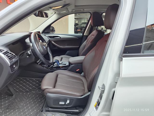 BMW M8 2022 imagem de carro #9