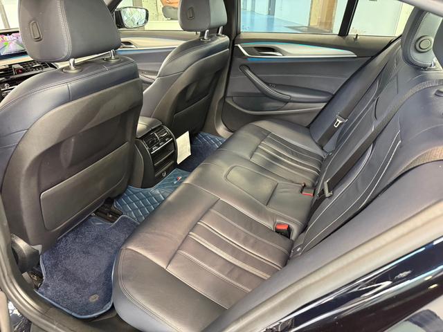 BMW 5 Series (Imported) 2019 #9 BMW 5 Series (Imported) 2019 car image #9