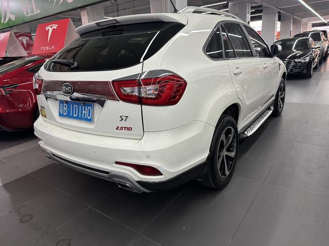 BYD G3R 2015 #9 BYD G3R 2015 immagine di auto #9