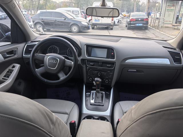 Audi TT RS 2010 #9 Audi TT RS 2010 car image #9