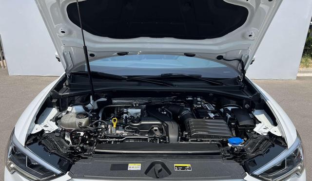 Mercedes-Benz SLK AMG 2024 #9 Mercedes-Benz SLK AMG 2024 صورة سيارة #9