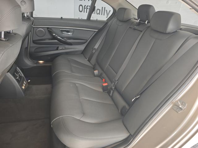 BMW i5 M60 2015 #9 BMW i5 M60 2015 car image #9