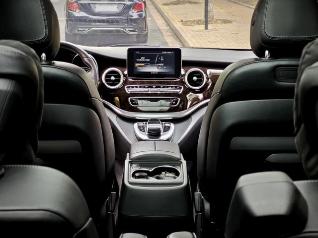 Mercedes-Benz C AMG New Energy 2017 car image #9