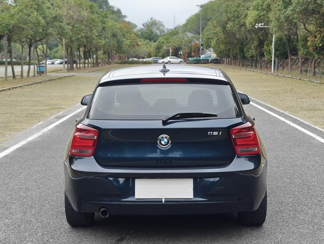 BMW 1 Series (Imported) 2013 #9 BMW 1 Series (Imported) 2013 car image #9