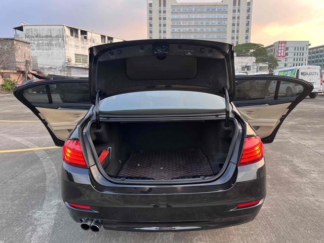 BMW iX M60 2014 صورة سيارة #9