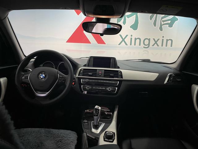 BMW iX M60 2018 صورة سيارة #9