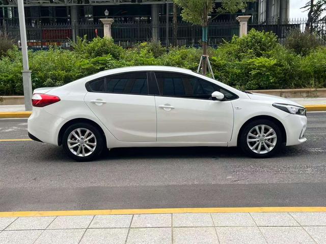 起亚 起亚K3新能源 2017 汽车图片 #9