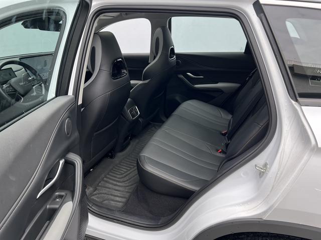 BYD Sea Lion 05 DM-i 2025 #9 BYD Sea Lion 05 DM-i 2025 car image #9