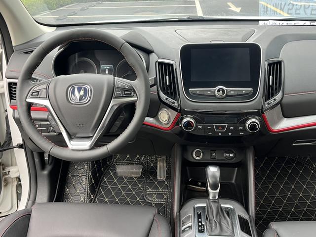 Changan CS55 EV 2019 car image #9