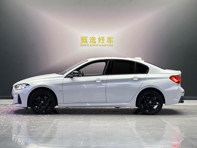 BMW 1 Series 2022 car image #9