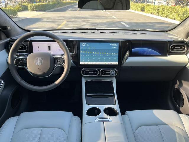 零跑汽车 零跑C01 2023 汽车图片 #9