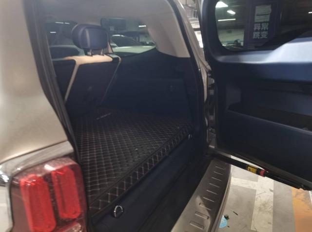 Tank 500 New Energy 2024 #9 Tank 500 New Energy 2024 car image #9