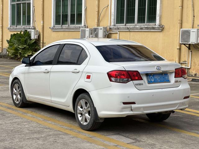 Great Wall C30 2012 imagem de carro #9