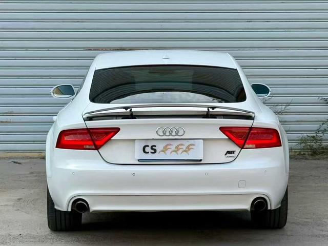 Audi A7 2011 car image #9