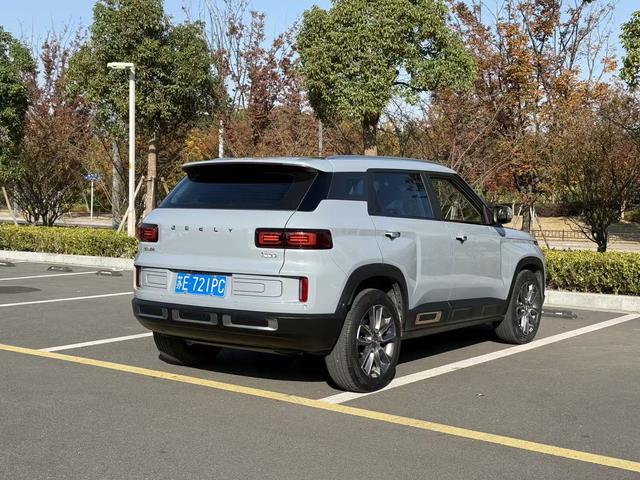 GEELY ICON 2022 car image #9