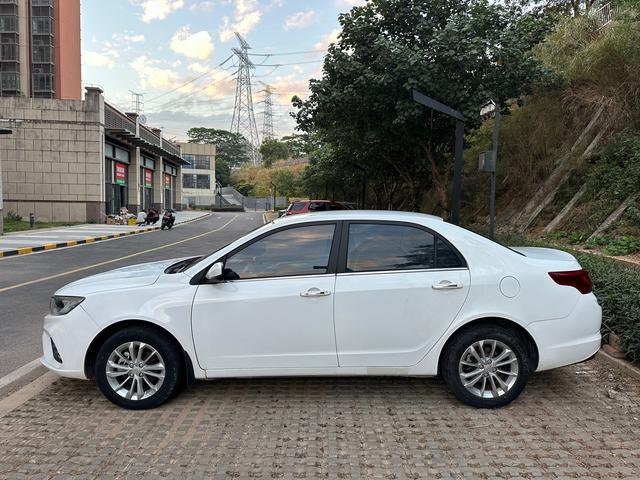 GEELY Vision 2020 изображение автомобиля #9