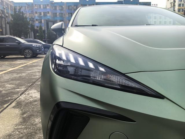 MG 4 EV 2022 #9 MG 4 EV 2022 car image #9