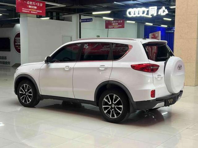 Kaiyi X3 2016 #9 Kaiyi X3 2016 car image #9