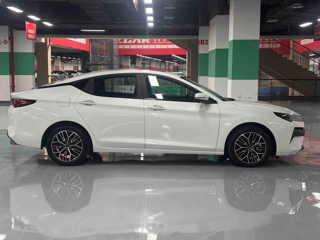 JAC A5 PLUS 2024 #9 JAC A5 PLUS 2024 صورة سيارة #9