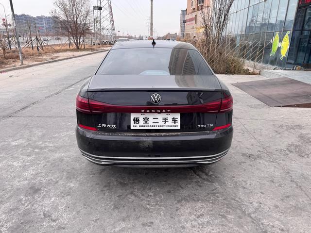 Volkswagen Passat 2021 car image #9