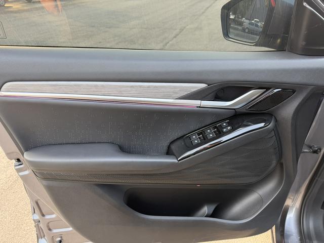 JAC QX PHEV 2024 #9 JAC QX PHEV 2024 car image #9