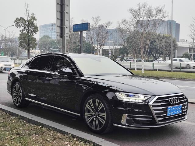 Audi A8 2020 car image #9