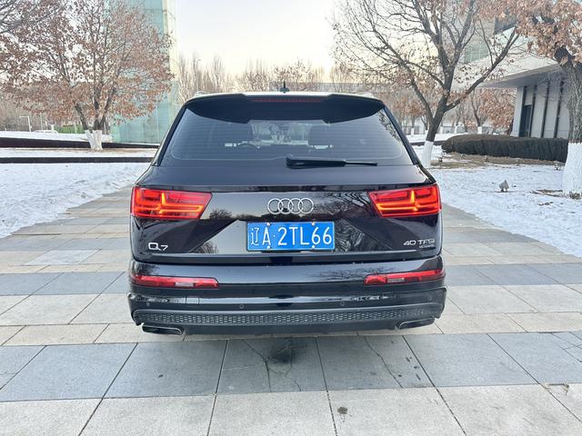 Audi Q7 2018 #9 Audi Q7 2018 car image #9