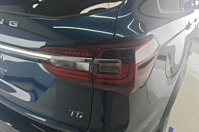 Forthing T5 2024 #9 Forthing T5 2024 imagem de carro #9