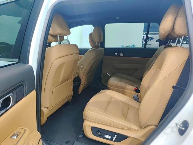 理想汽车 理想ONE 2022 汽车图片 #9