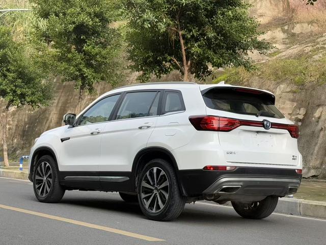 长安 长安CS75 2018 汽车图片 #9