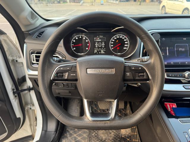 Jetour X70 2019 #9 Jetour X70 2019 car image #9