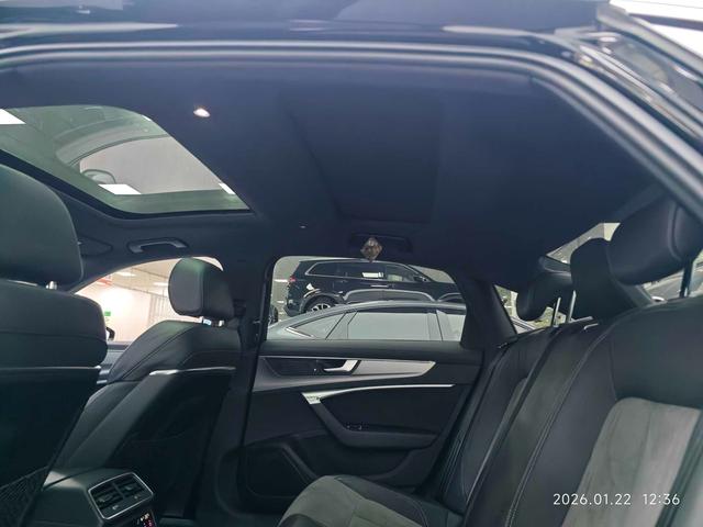 Audi A6L 2019 car image #9