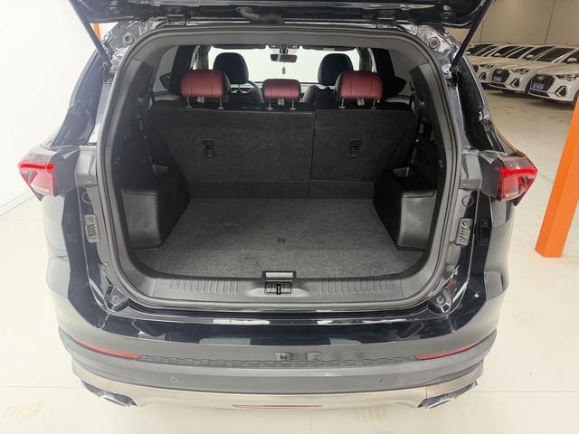Jetour X70 PLUS 2022 car image #9