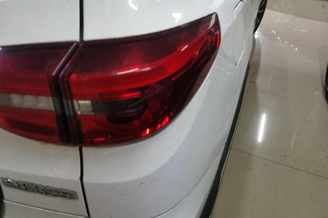 Kaiyi X3 2017 #9 Kaiyi X3 2017 car image #9