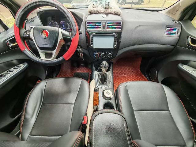 Forthing JOYEAR X5 2014 #9 Forthing JOYEAR X5 2014 imagem de carro #9