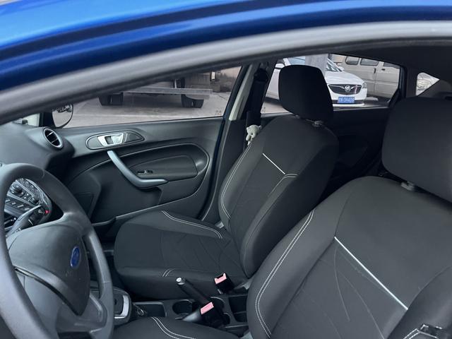 Ford Fiesta 2014 car image #9