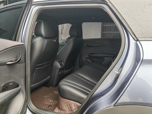BYD Dolphin 2025 car image #9