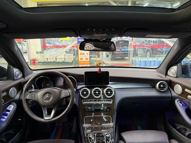 Mercedes-Benz GLC Class 2018 #9 Mercedes-Benz GLC Class 2018 car image #9