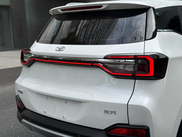 Kaiyi Showjet 2020 #9 Kaiyi Showjet 2020 car image #9