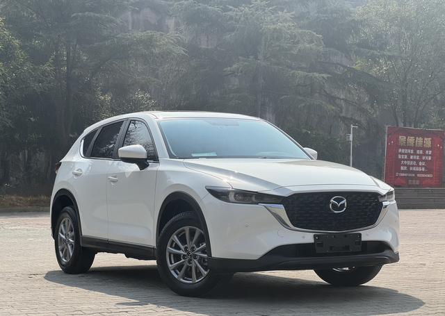 Mazda CX-5 2023 car image #9