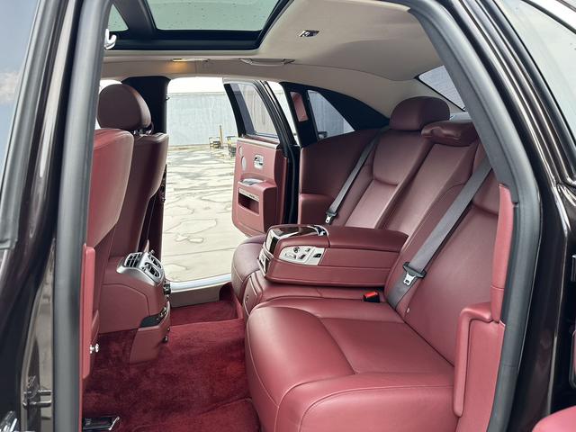 Rolls-Royce Ghost 2015 car image #9