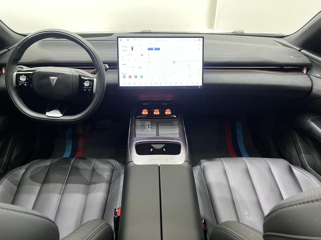 Deepal L07 2025 #9 Deepal L07 2025 car image #9