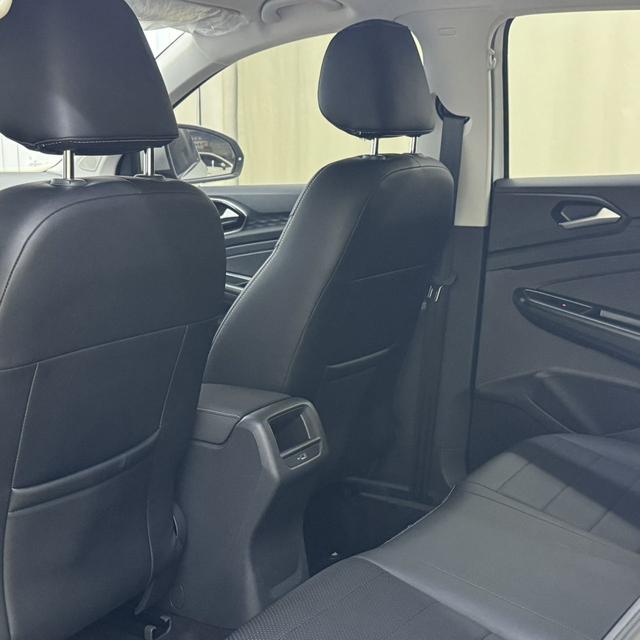 Jetta VS5 2022 car image #9