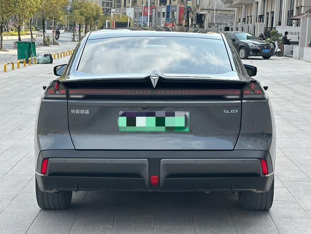 Deepal SL03 2023 car image #9