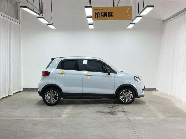 零跑汽车 零跑T03 2024 汽车图片 #9