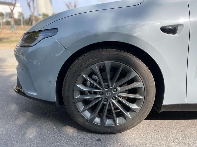 零跑汽车 零跑C01 2024 汽车图片 #9