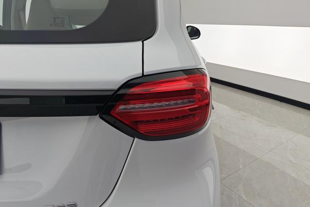 零跑汽车 零跑T03 2026 汽车图片 #9