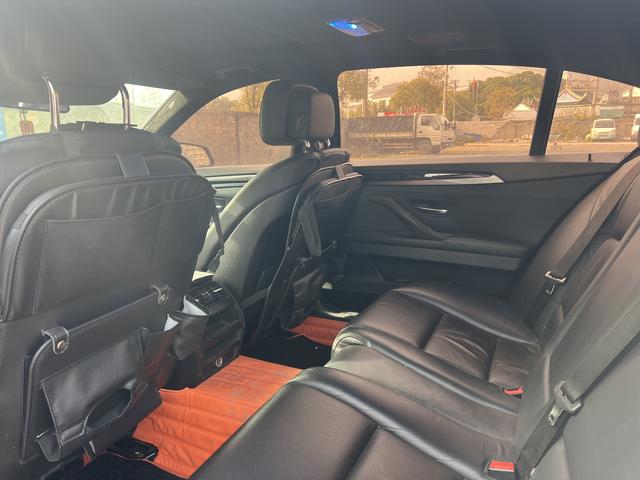 BMW 5 Series 2013 car image #9