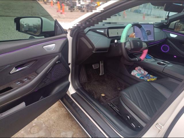 Deepal SL03 2023 car image #9