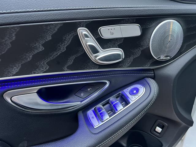 Mercedes-Benz C Class 2019 car image #9